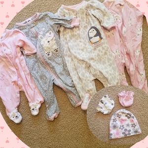 Girls footies and hat